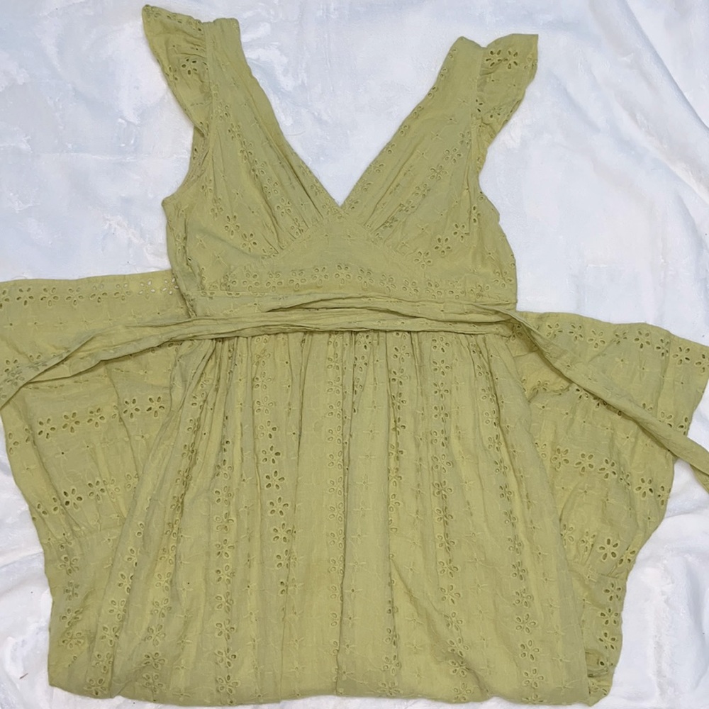 only worn once!
